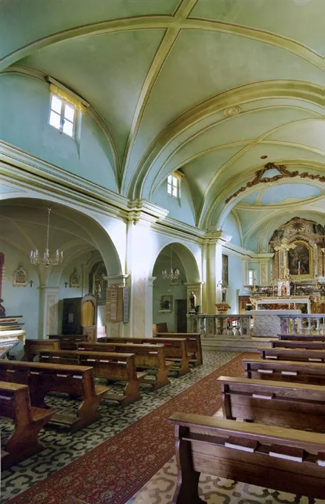 Santa Lucia interno